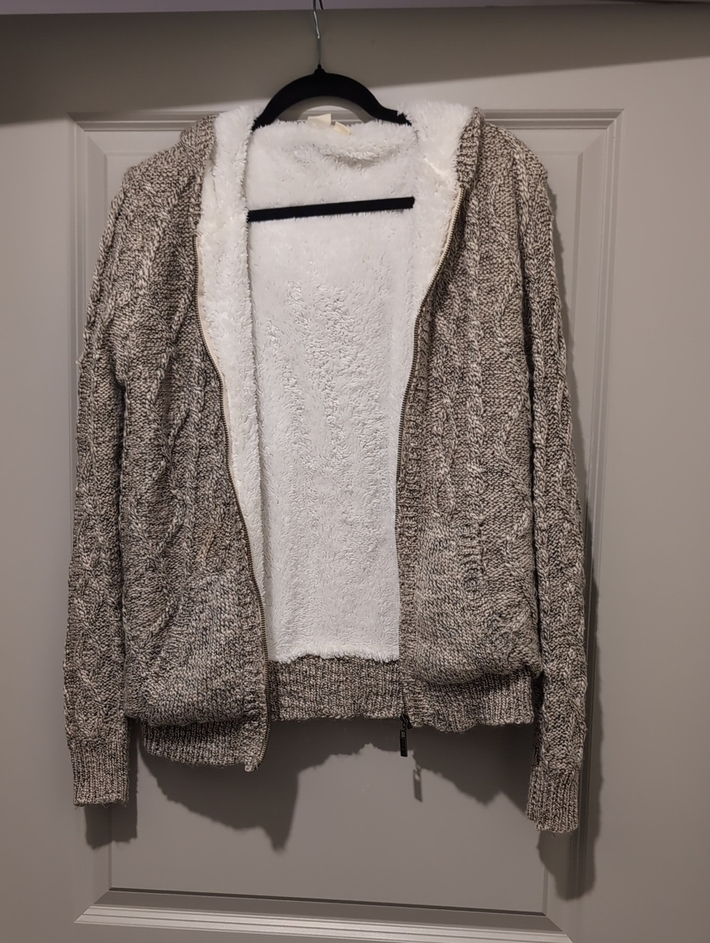 Roxy Black Jacket with White Sherpa Lined Jacket